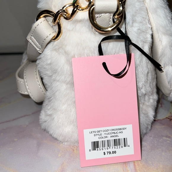JUICY COUTURE Let’s Get Cozy Crossbody8Hx10Win-Angel Color - Picture 12 of 16